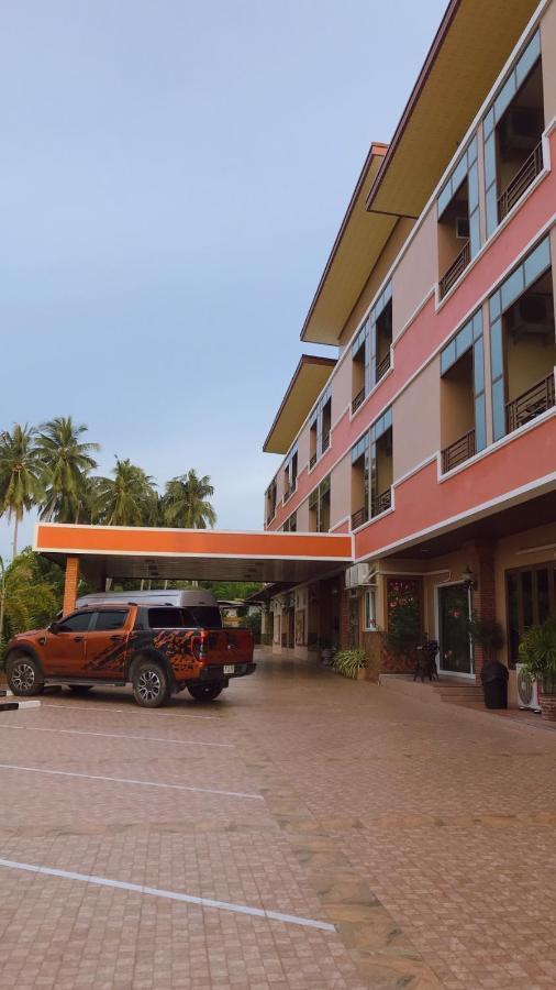Sk Resort Pattaya Bang Lamung Buitenkant foto