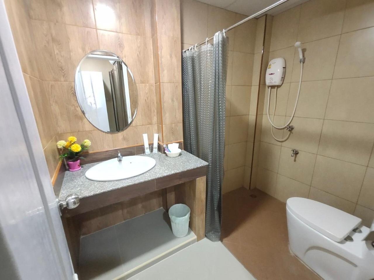 Sk Resort Pattaya Bang Lamung Buitenkant foto